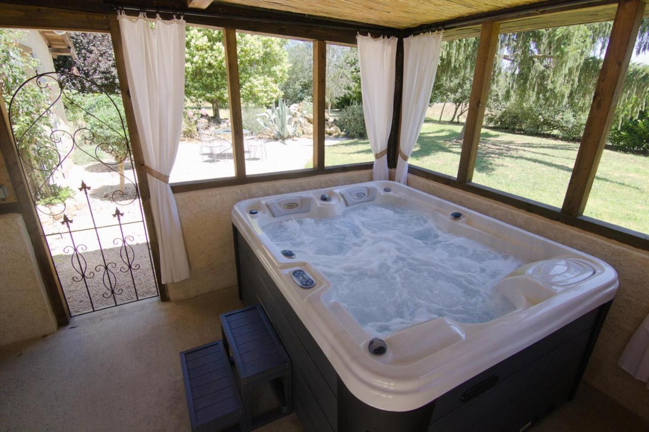 Au Bel Air Bed & Breakfast Clermont-Pouyguilles Bagian luar foto